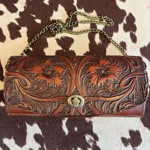AMERICAN WEST CLUTCH/WALLET